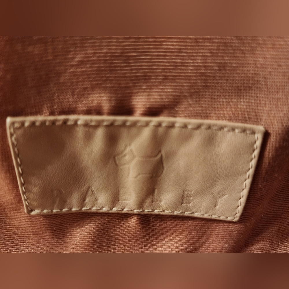 Cynthia Radley Cream Leather Tote - Picture 2 of 16